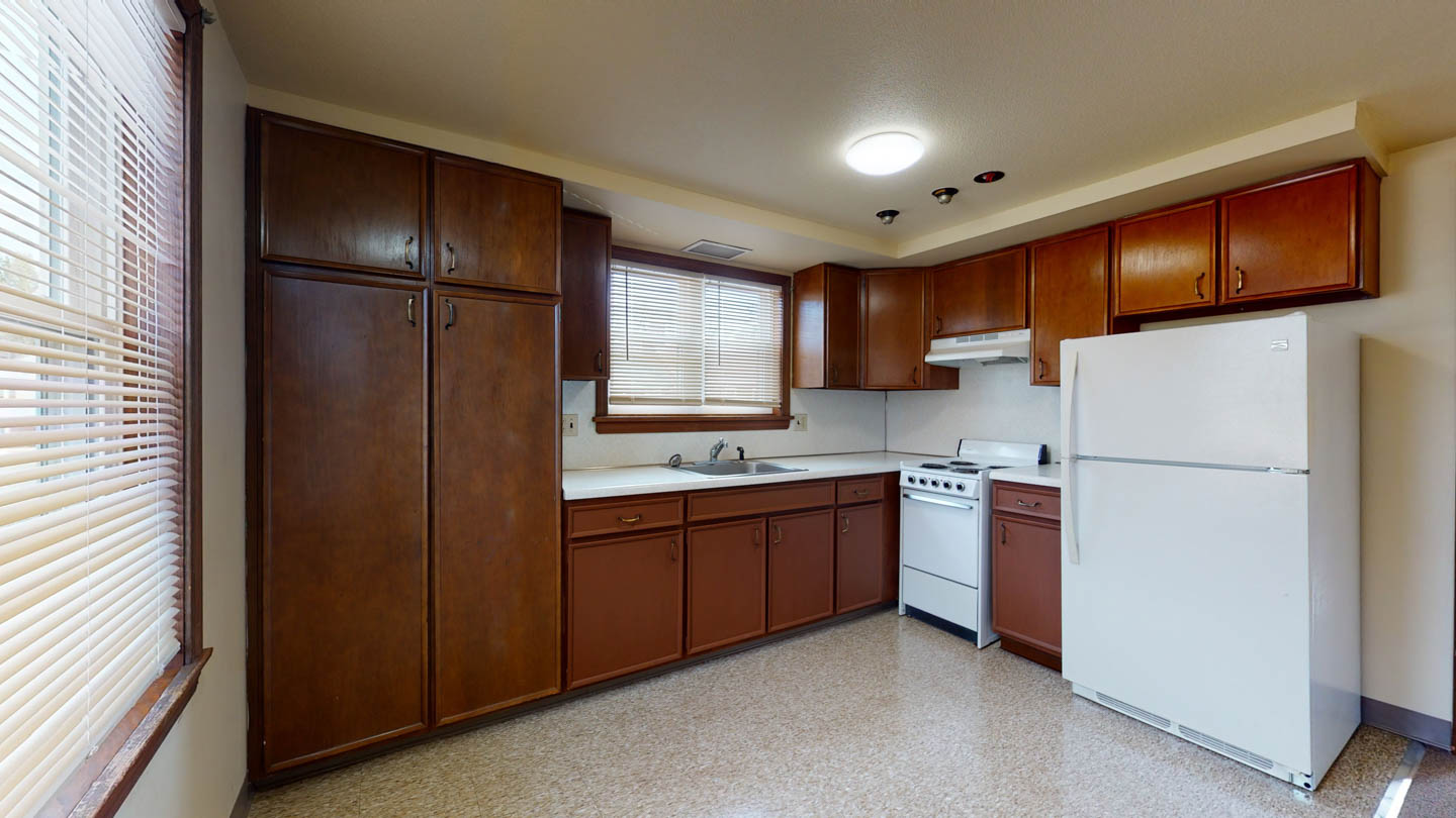 Oxford Place Apartments kitchen sink