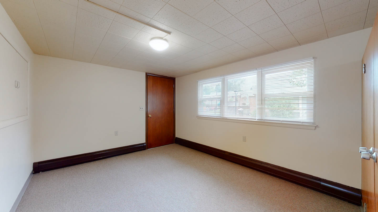 Lee Lang Terrace Apartments living room