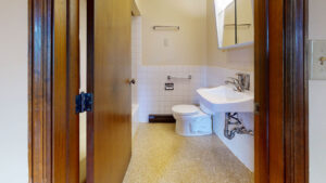 Grove-Village-Bathroom(3)
